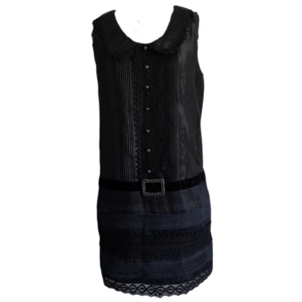 Elegant Black Sleeveless Dress